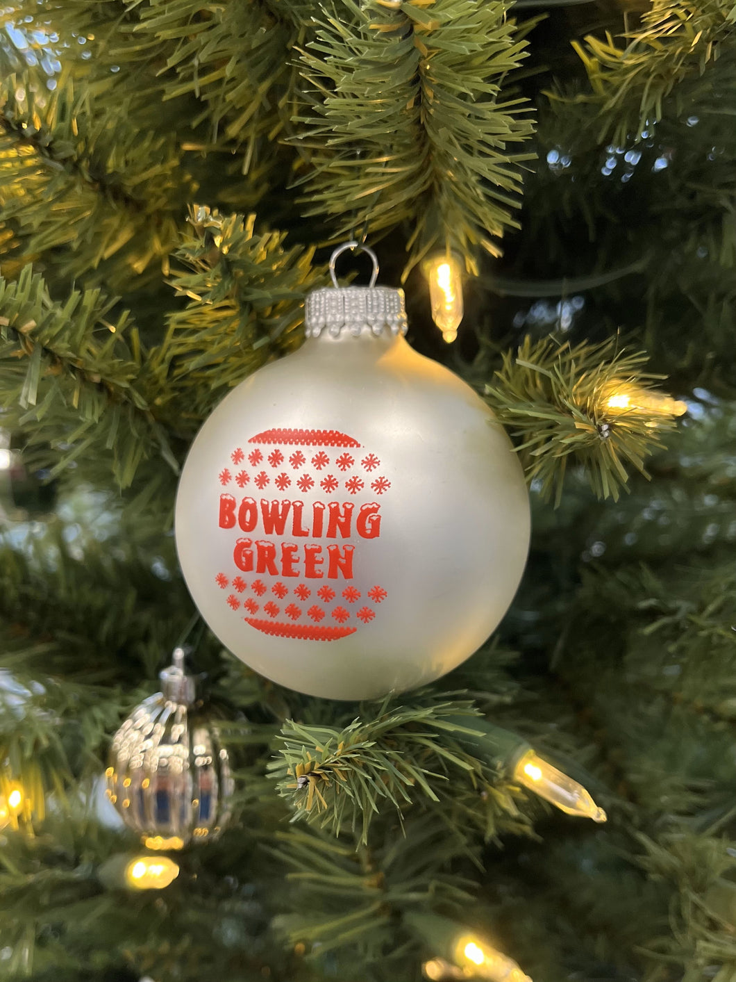 Spirit Bowling Green Silver Christmas Ball